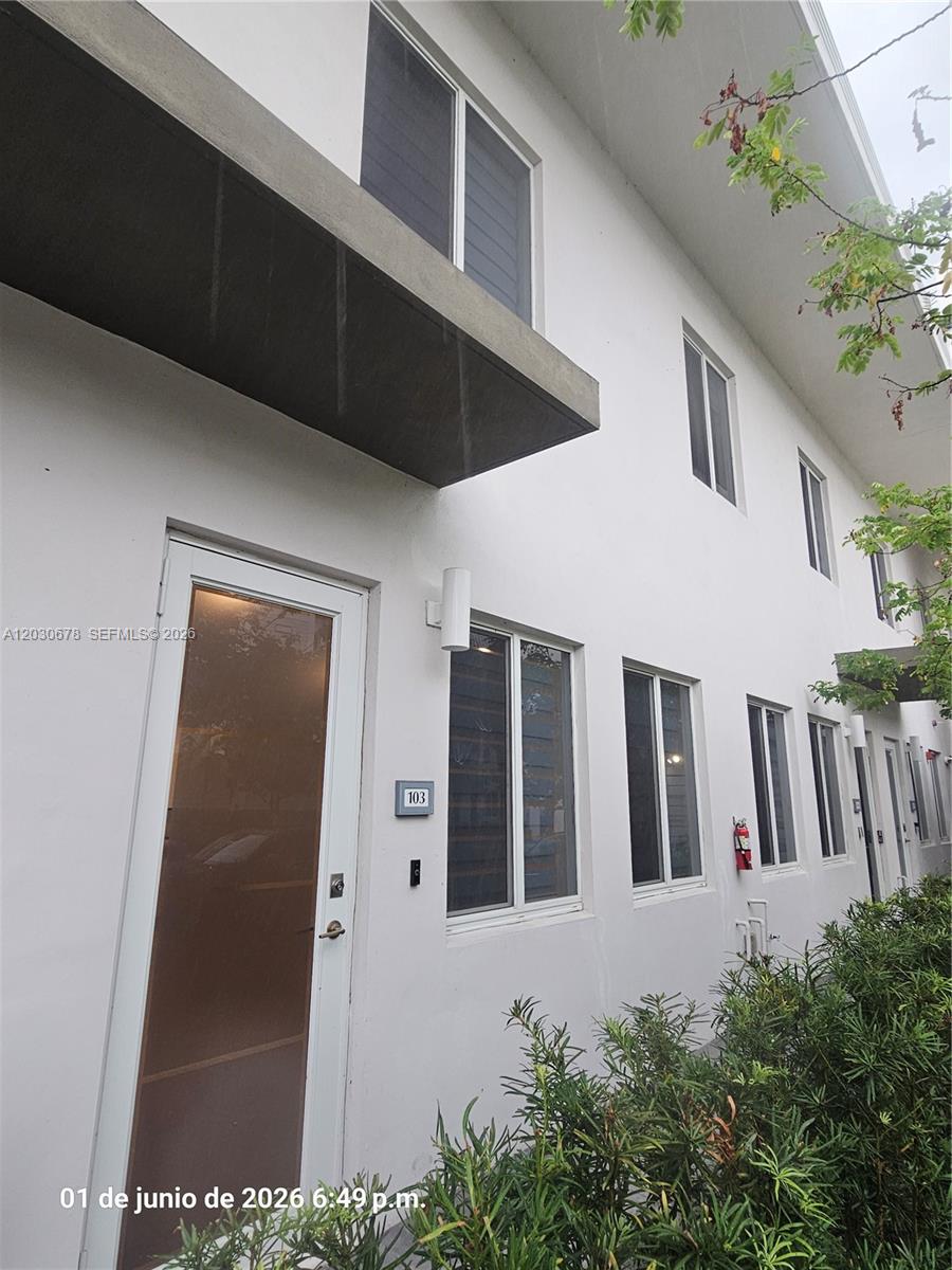 LANDMARK AT DORAL - Residential