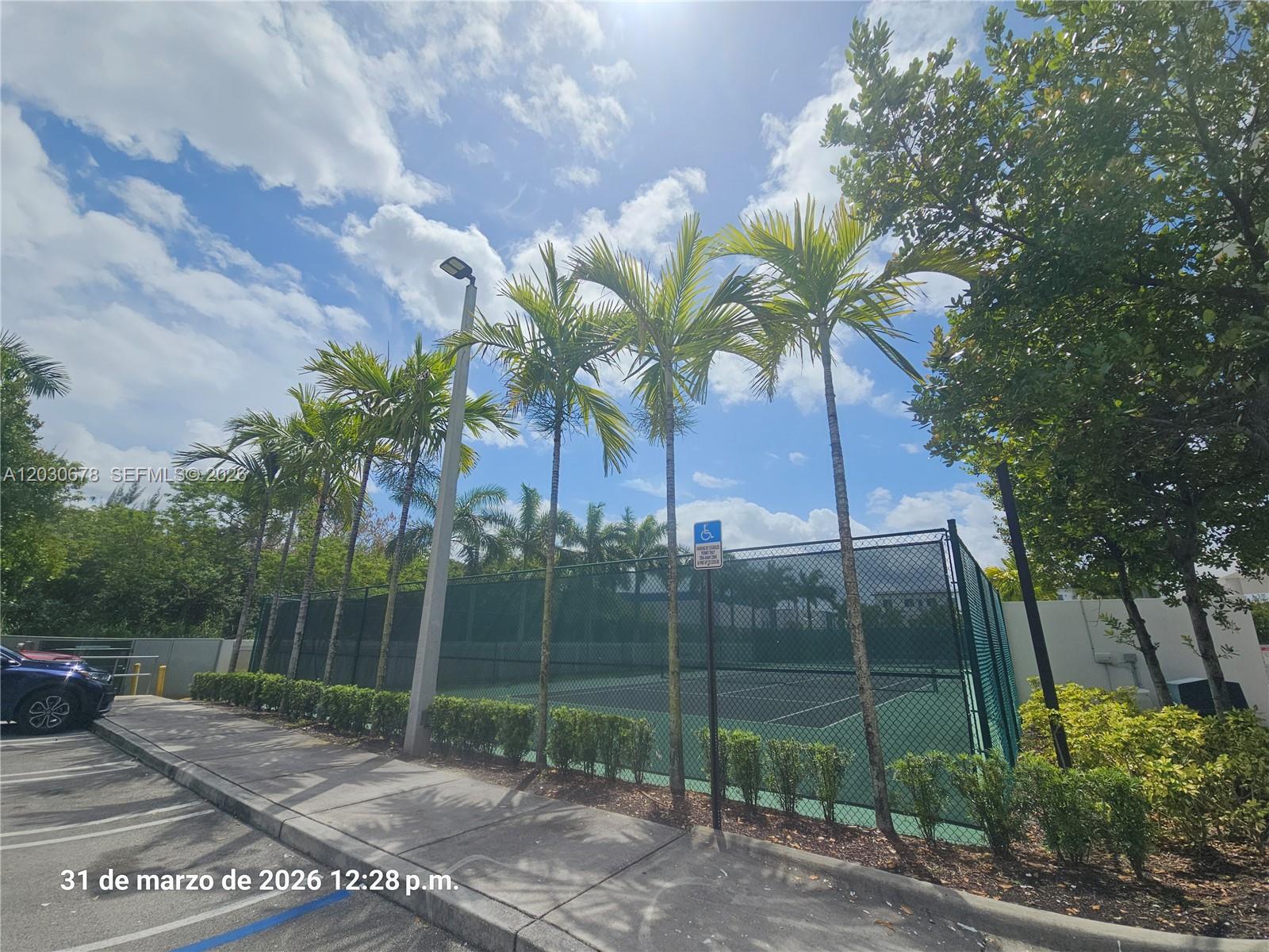 LANDMARK AT DORAL - Residential