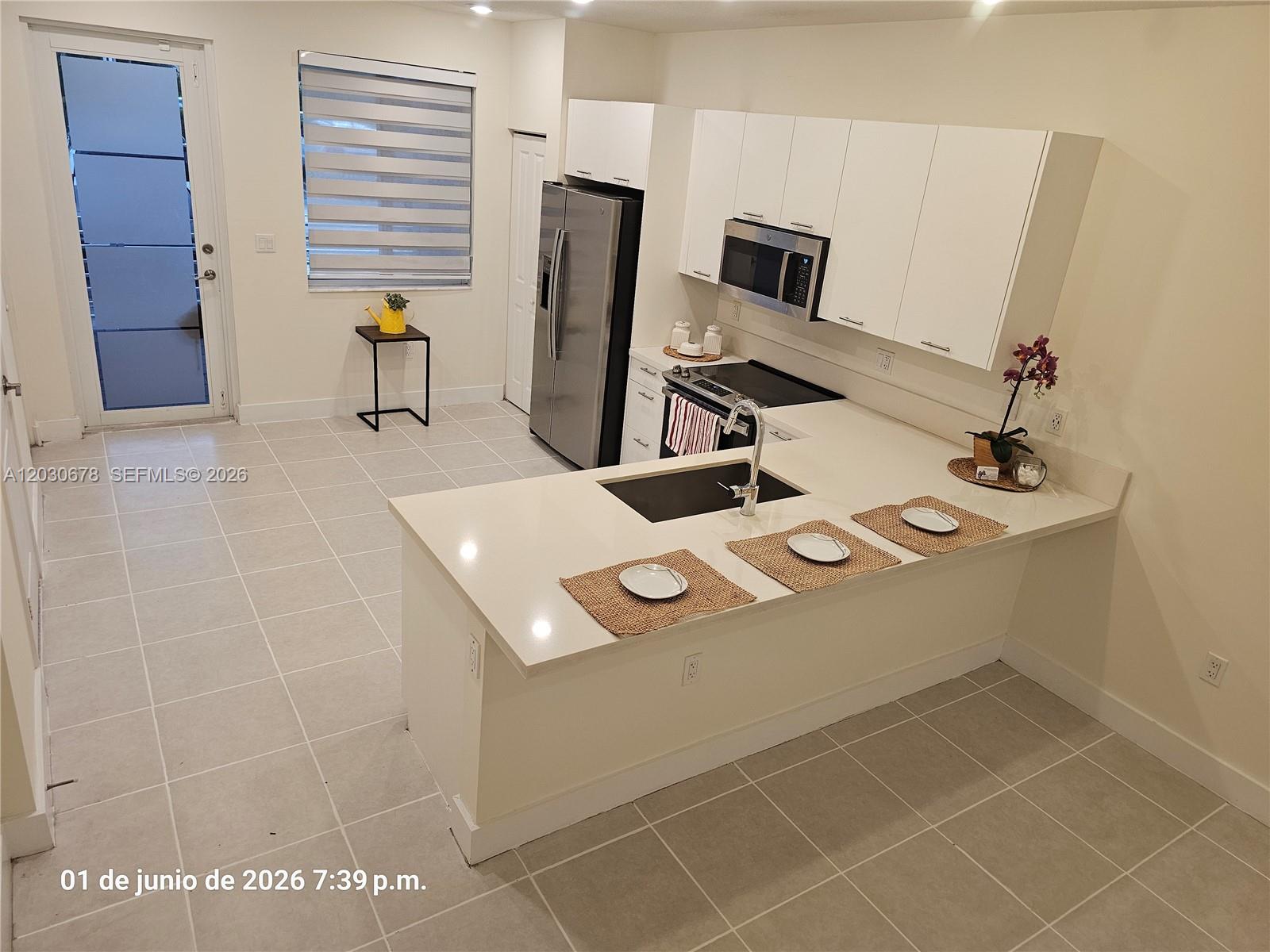 LANDMARK AT DORAL - Residential
