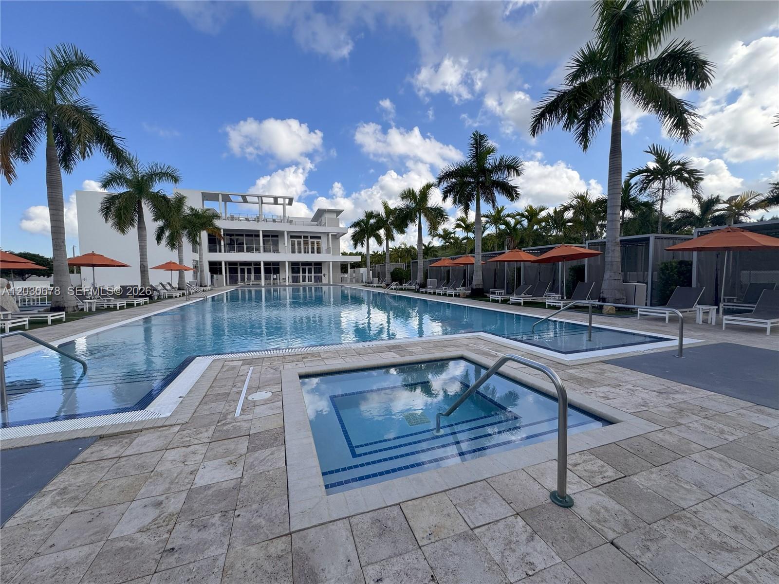 LANDMARK AT DORAL - Residential