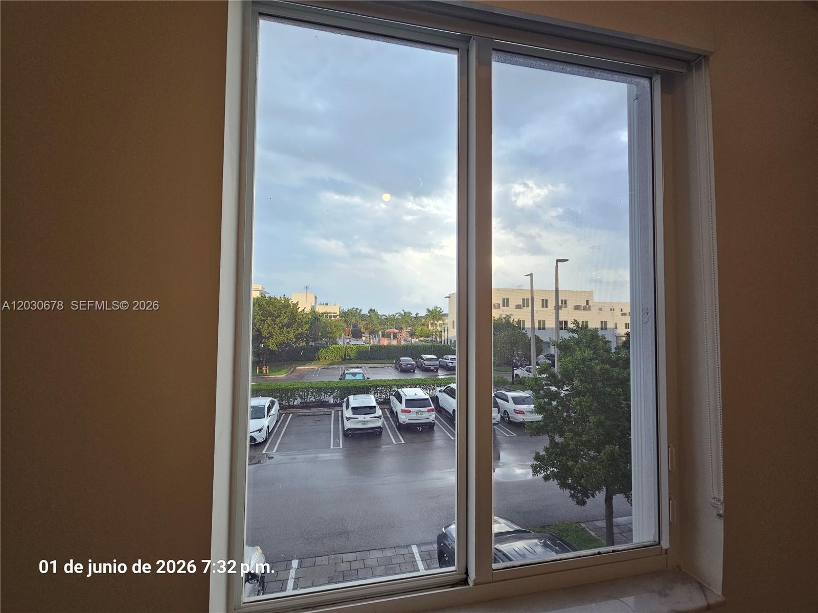 LANDMARK AT DORAL - Residential