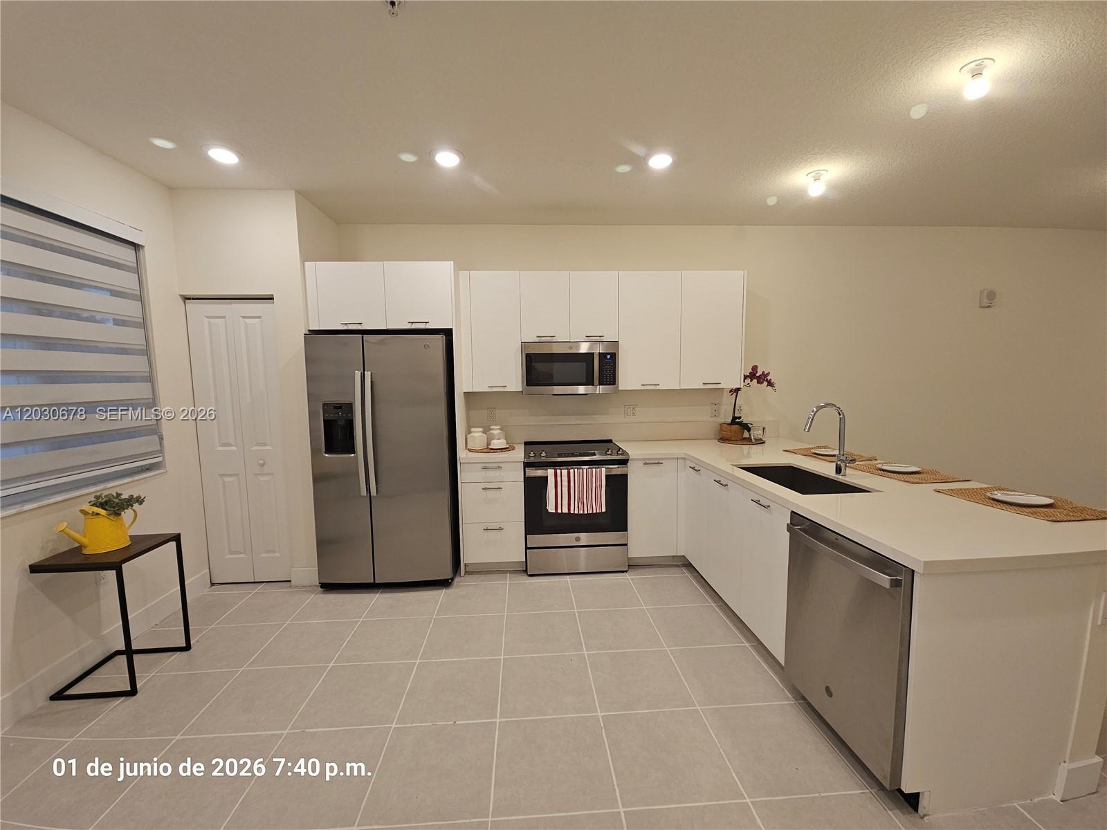LANDMARK AT DORAL - Residential