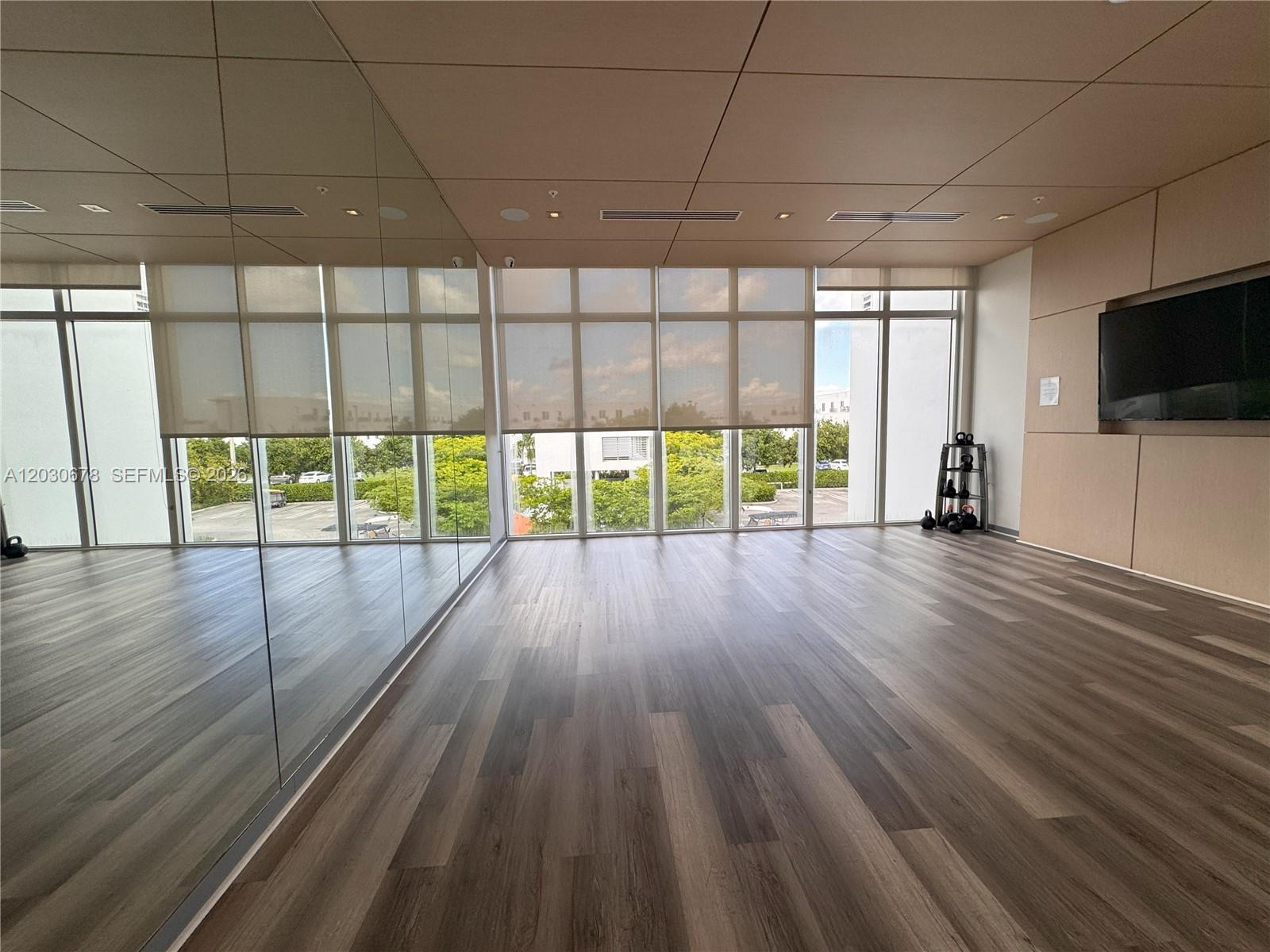 LANDMARK AT DORAL - Residential
