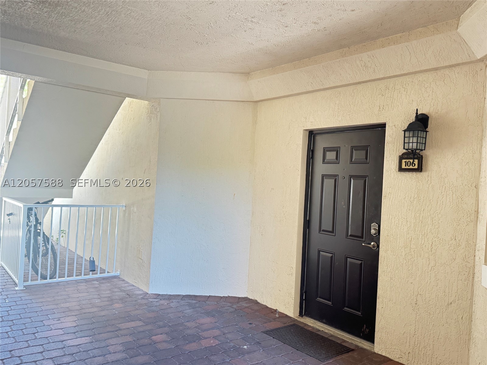 ST MORITZ AT DORAL CONDO - Residential