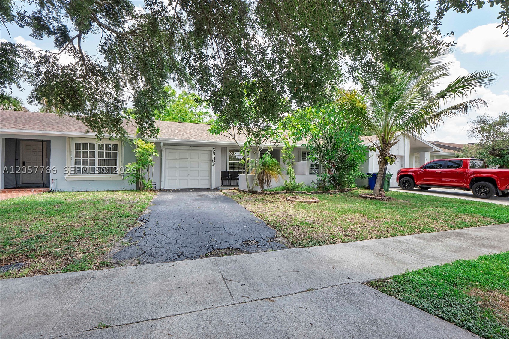 LAKEWOOD ON THE GREEN SEC - Residential