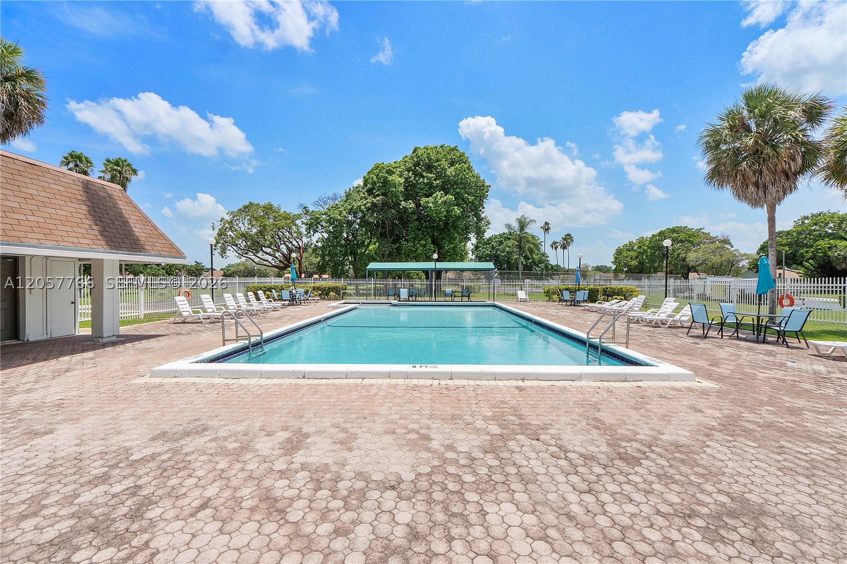 LAKEWOOD ON THE GREEN SEC - Residential