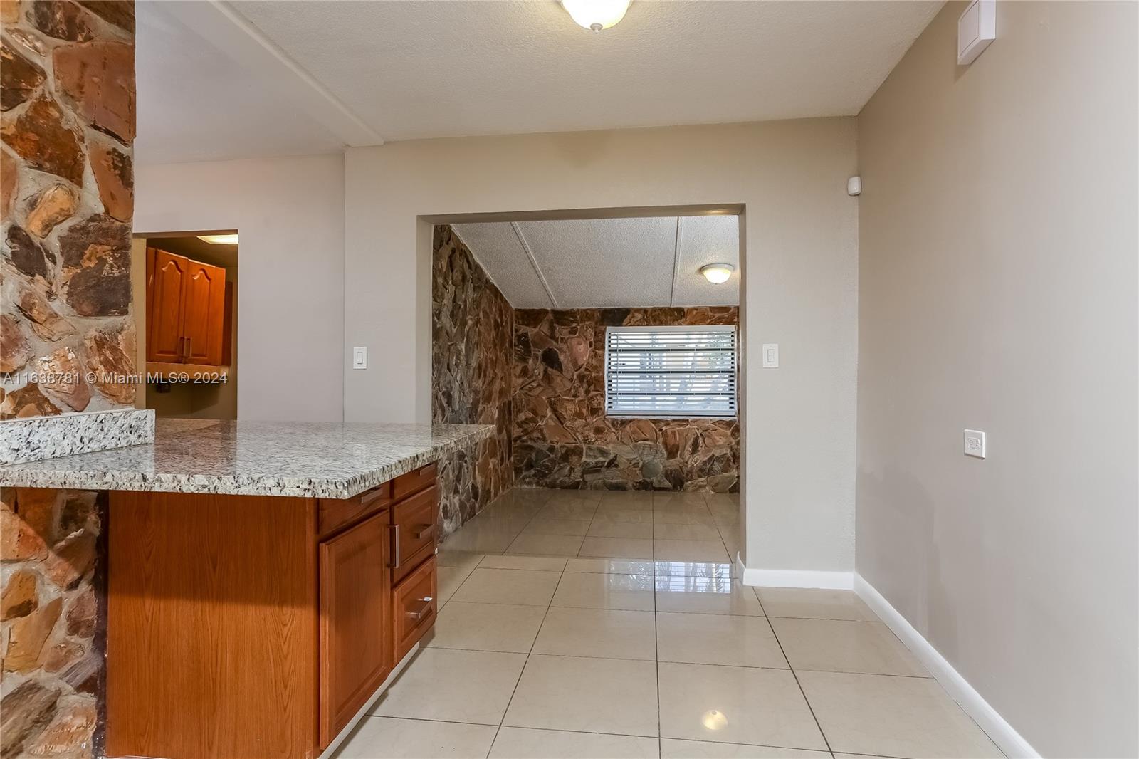 MIRAMAR SEC 10 - Residential Lease