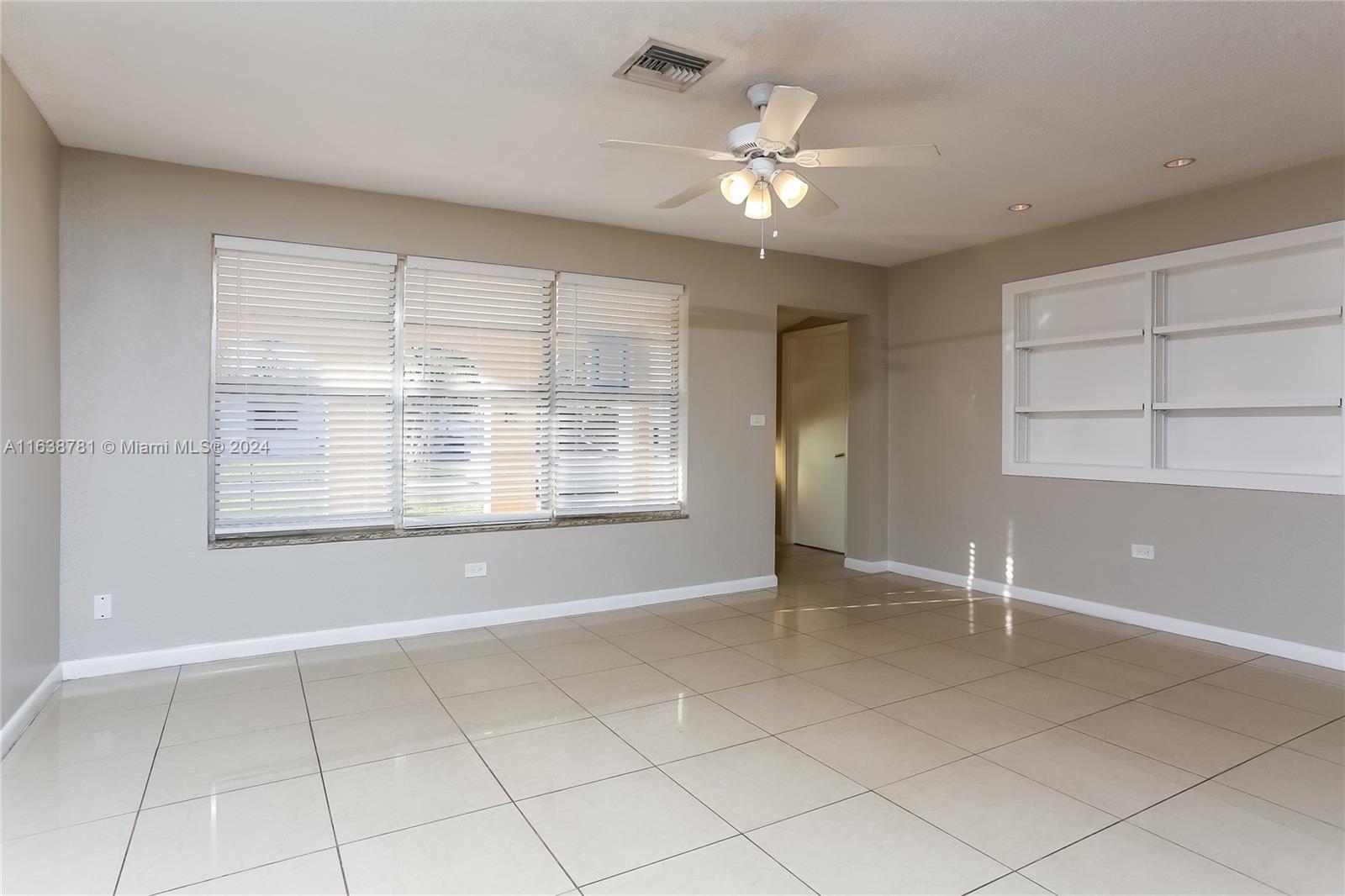 MIRAMAR SEC 10 - Residential Lease