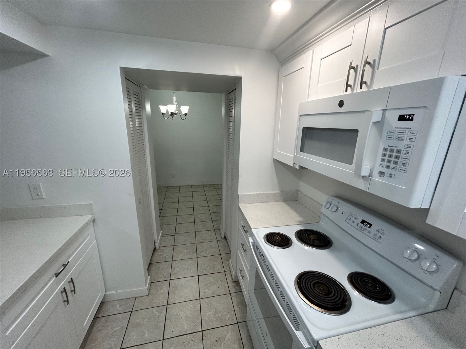 OAK TREE GARDEN CONDO - Residential