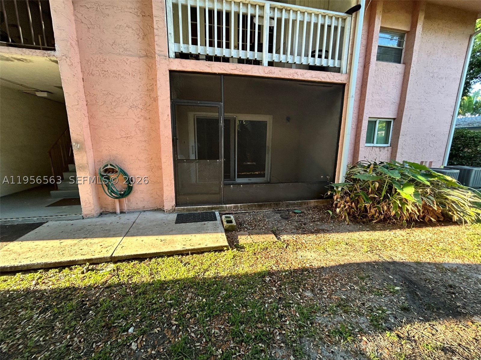 OAK TREE GARDEN CONDO - Residential