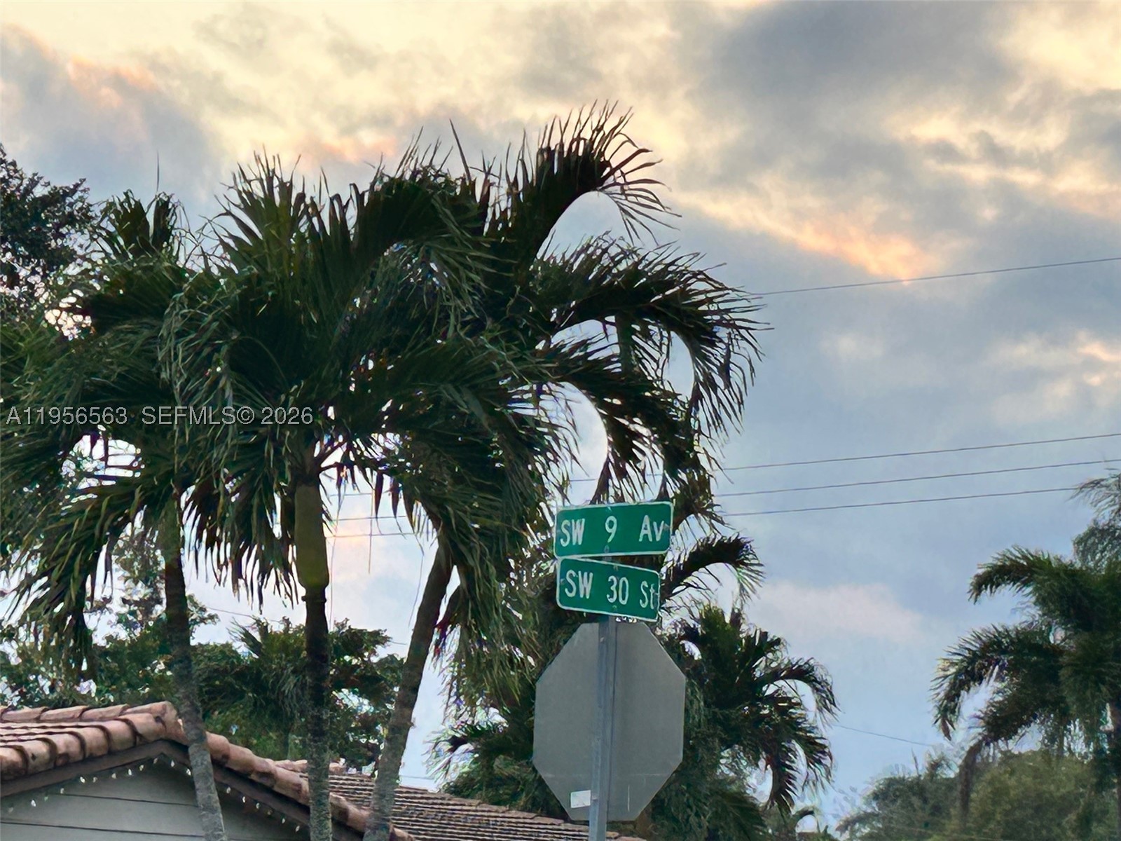 OAK TREE GARDEN CONDO - Residential