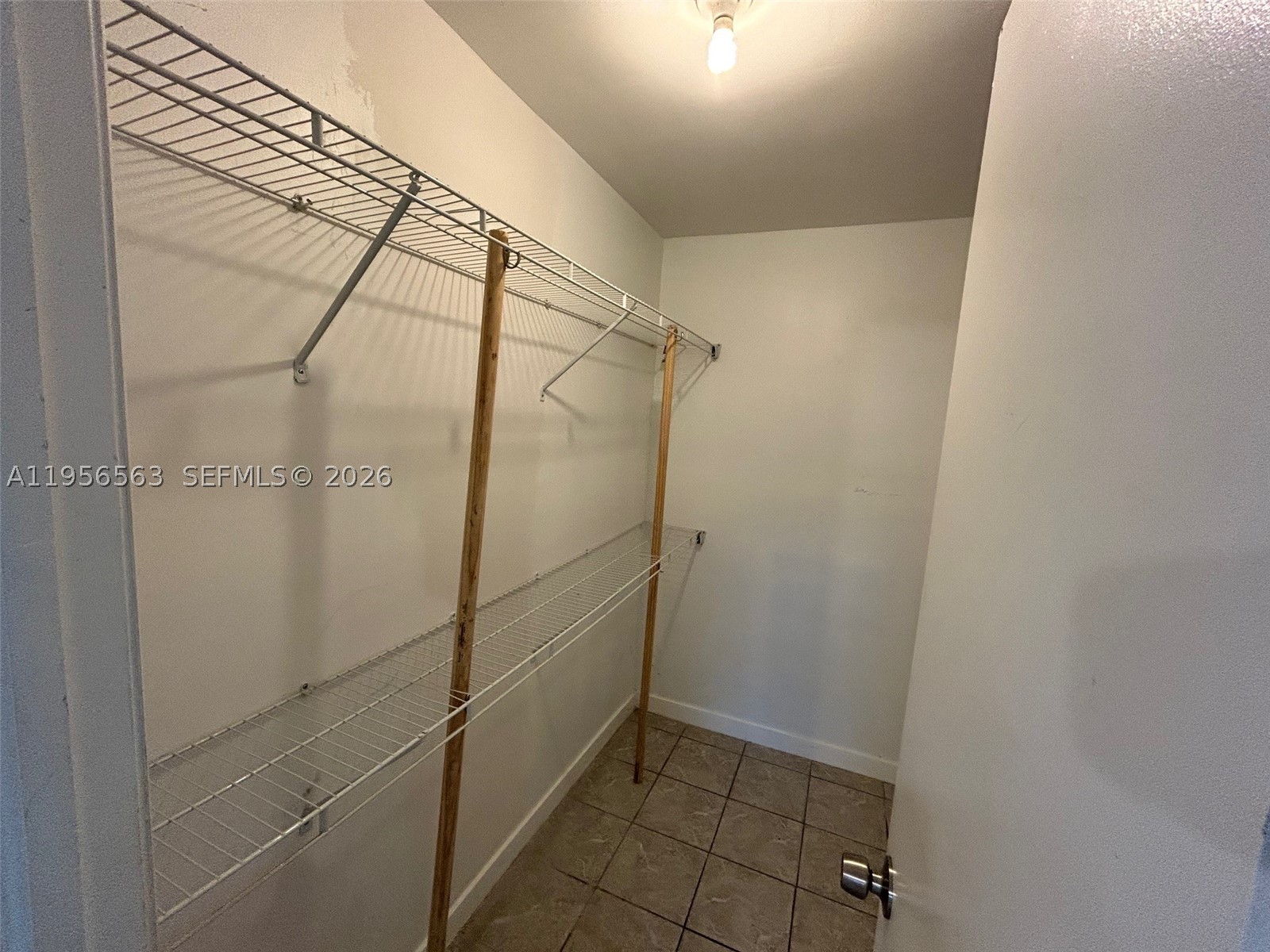 OAK TREE GARDEN CONDO - Residential