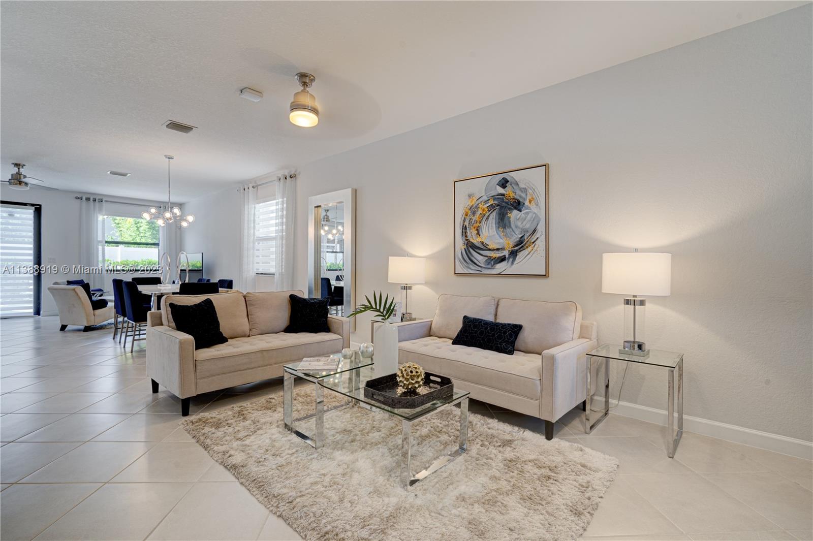 AQUABELLA NORTH - Residential