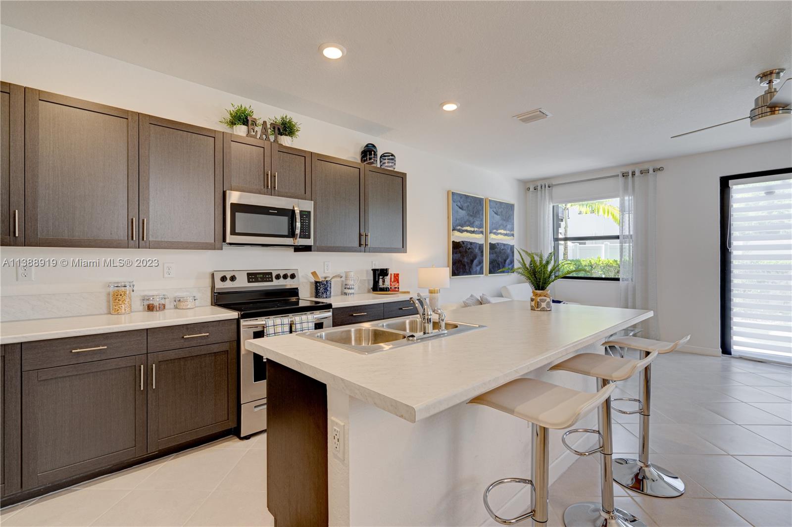 AQUABELLA NORTH - Residential