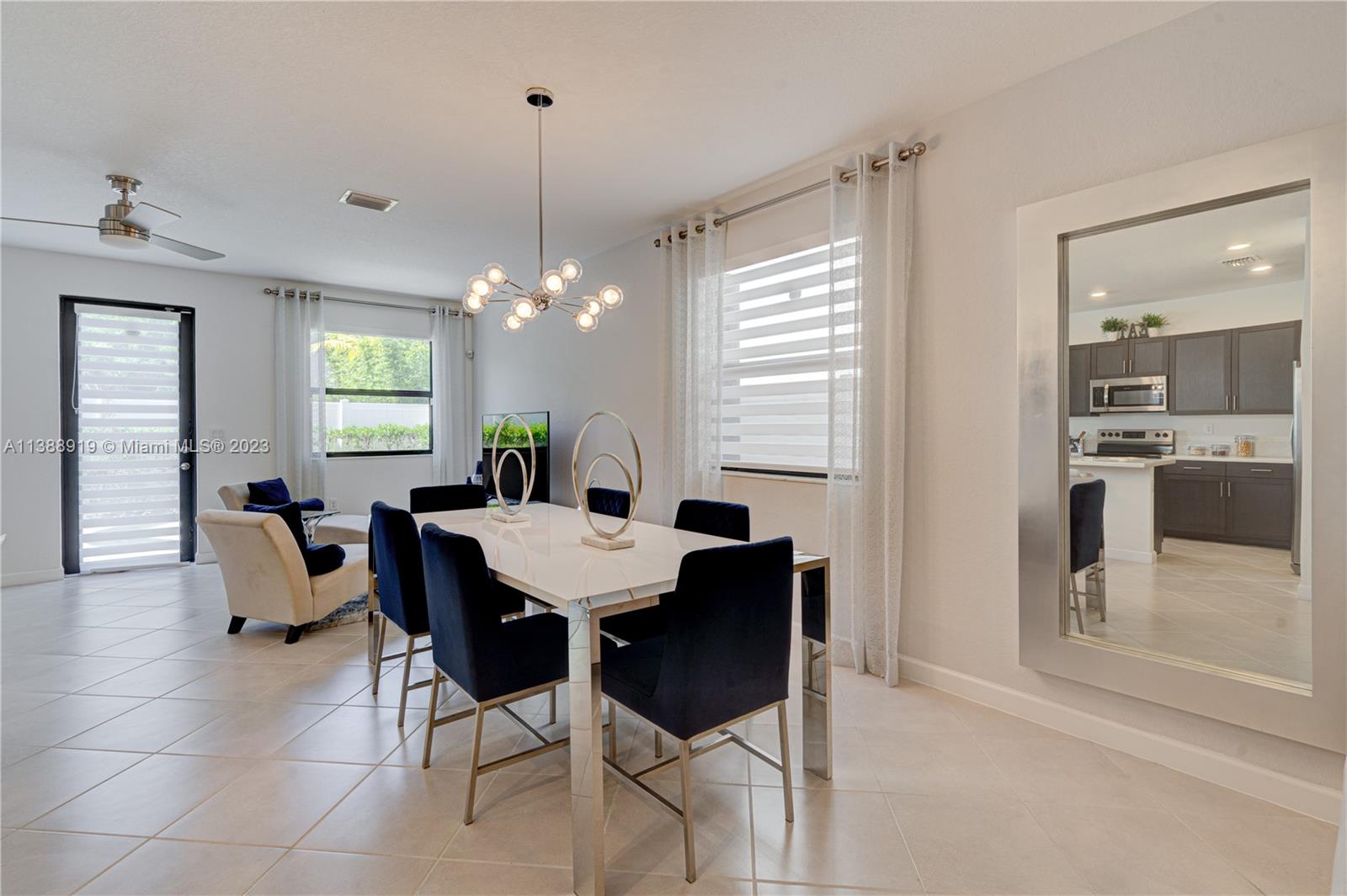 AQUABELLA NORTH - Residential