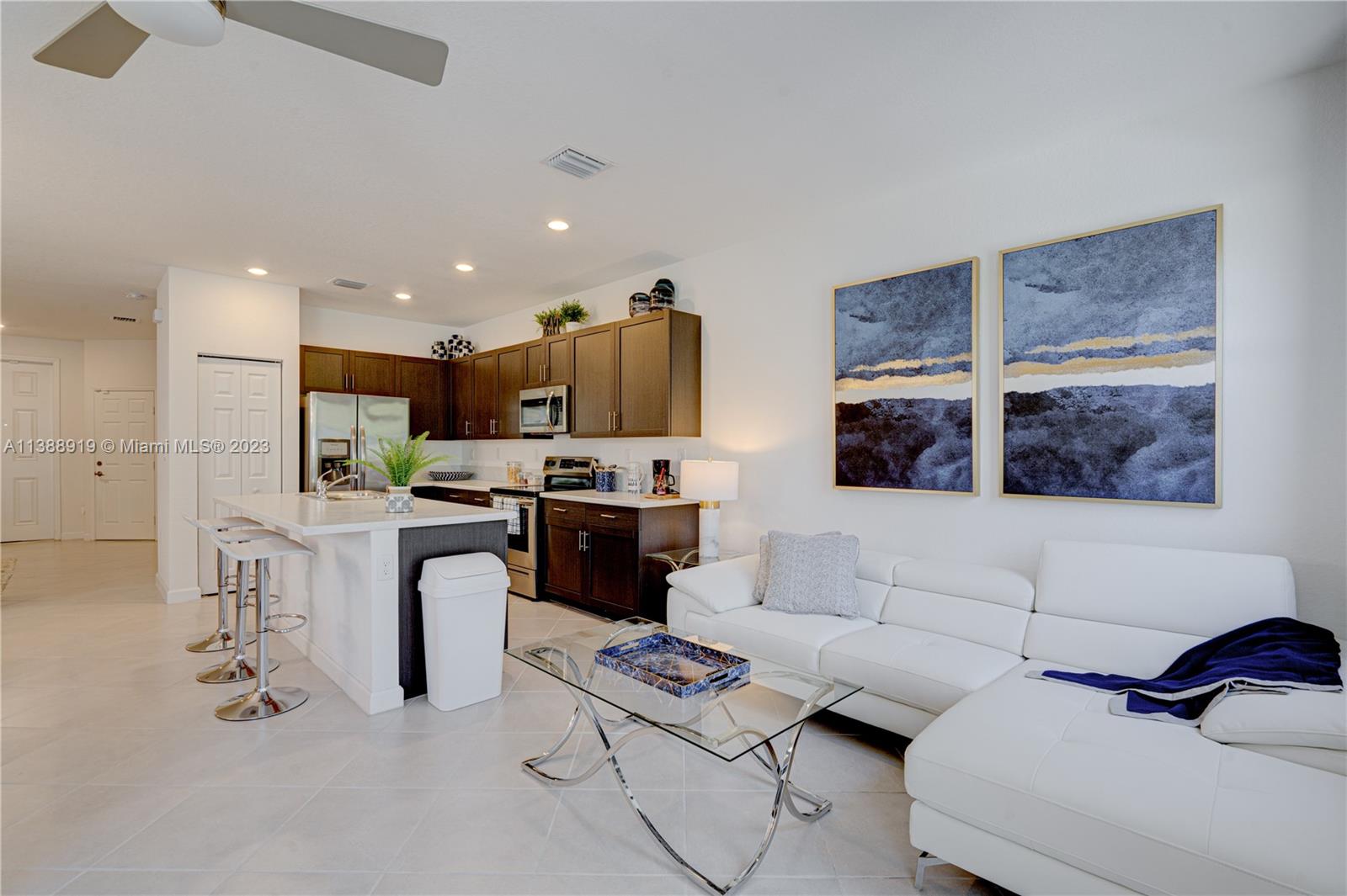 AQUABELLA NORTH - Residential