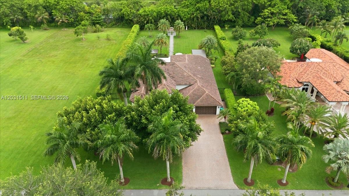 ESTATES OF HIDDEN ACRES - Residential