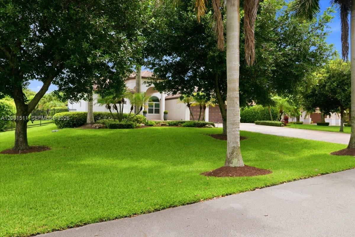ESTATES OF HIDDEN ACRES - Residential