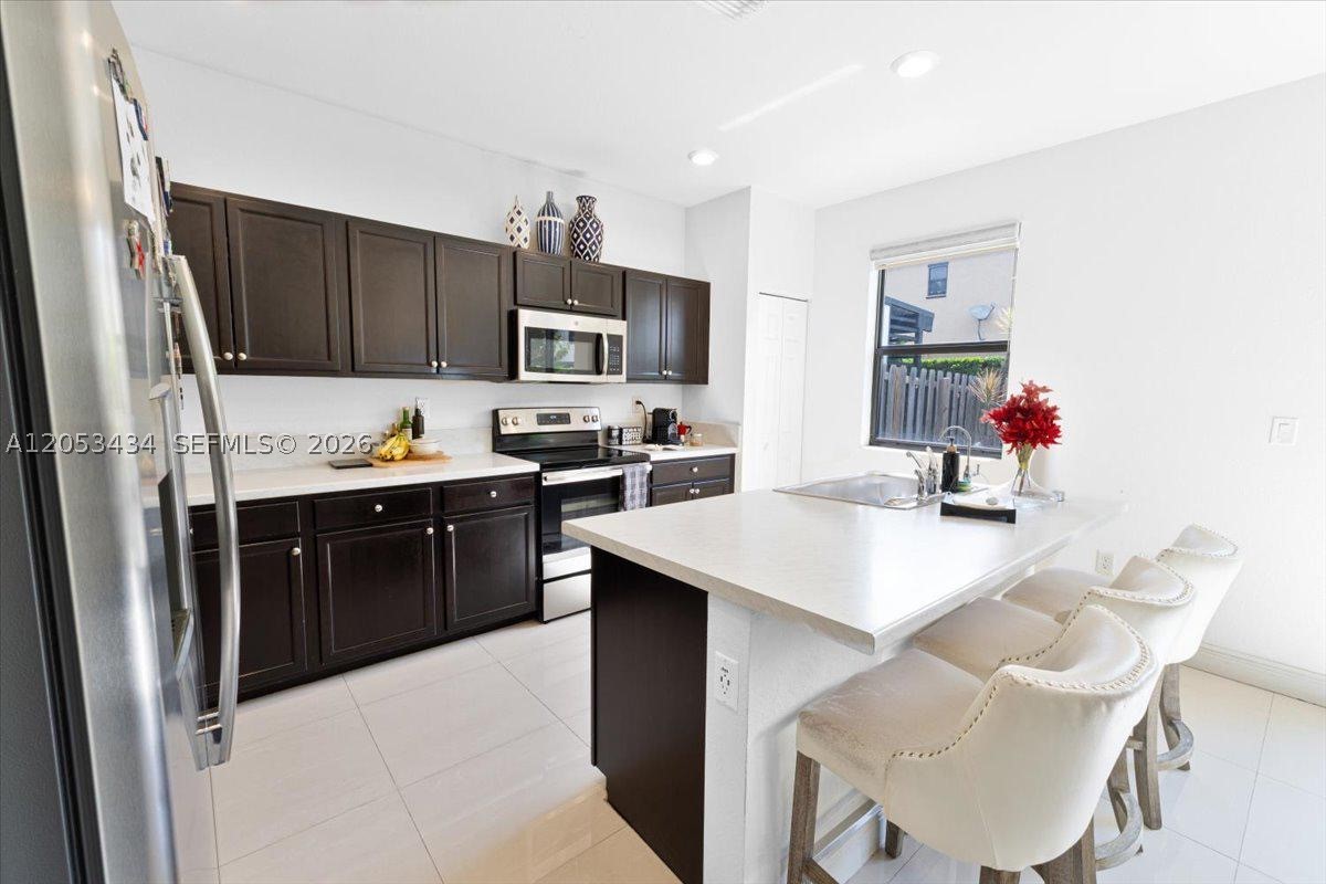 COCO PALM ESTATES - Residential