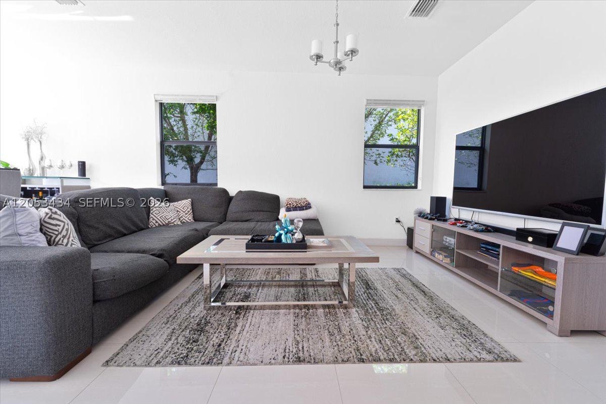 COCO PALM ESTATES - Residential