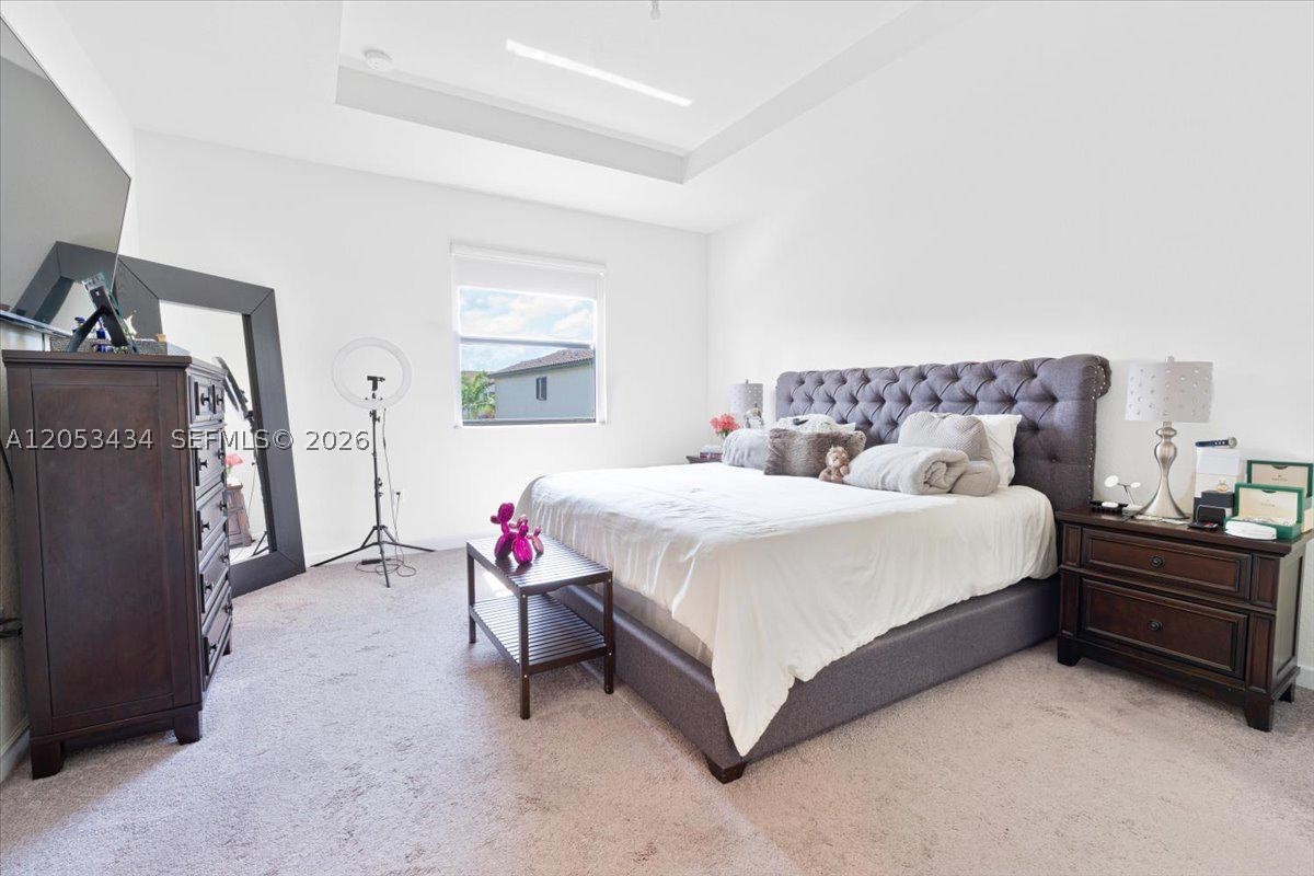 COCO PALM ESTATES - Residential