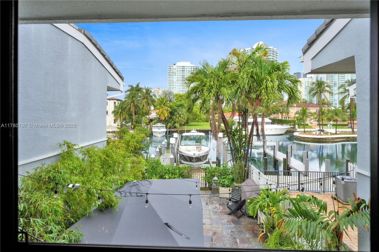 POINCIANA IS YT & RCQ CLU - Residential