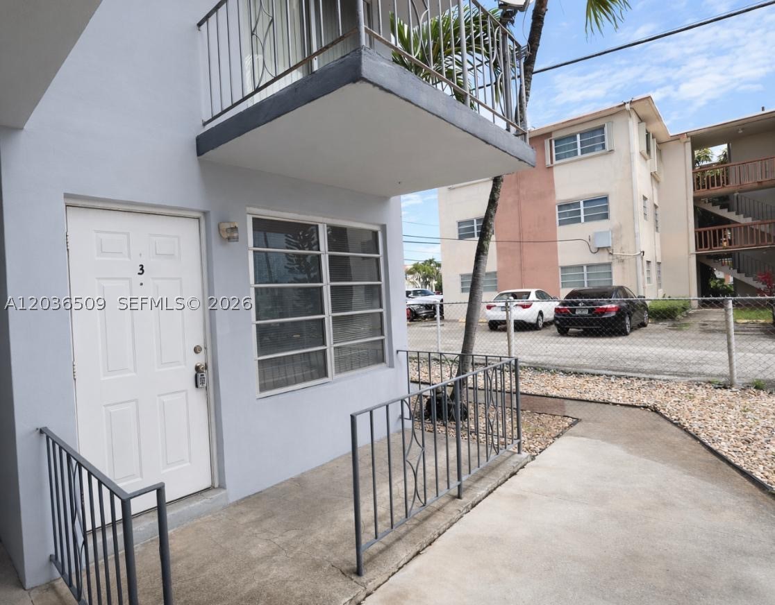 HENRY FORD SUB NO 1 - Residential Lease