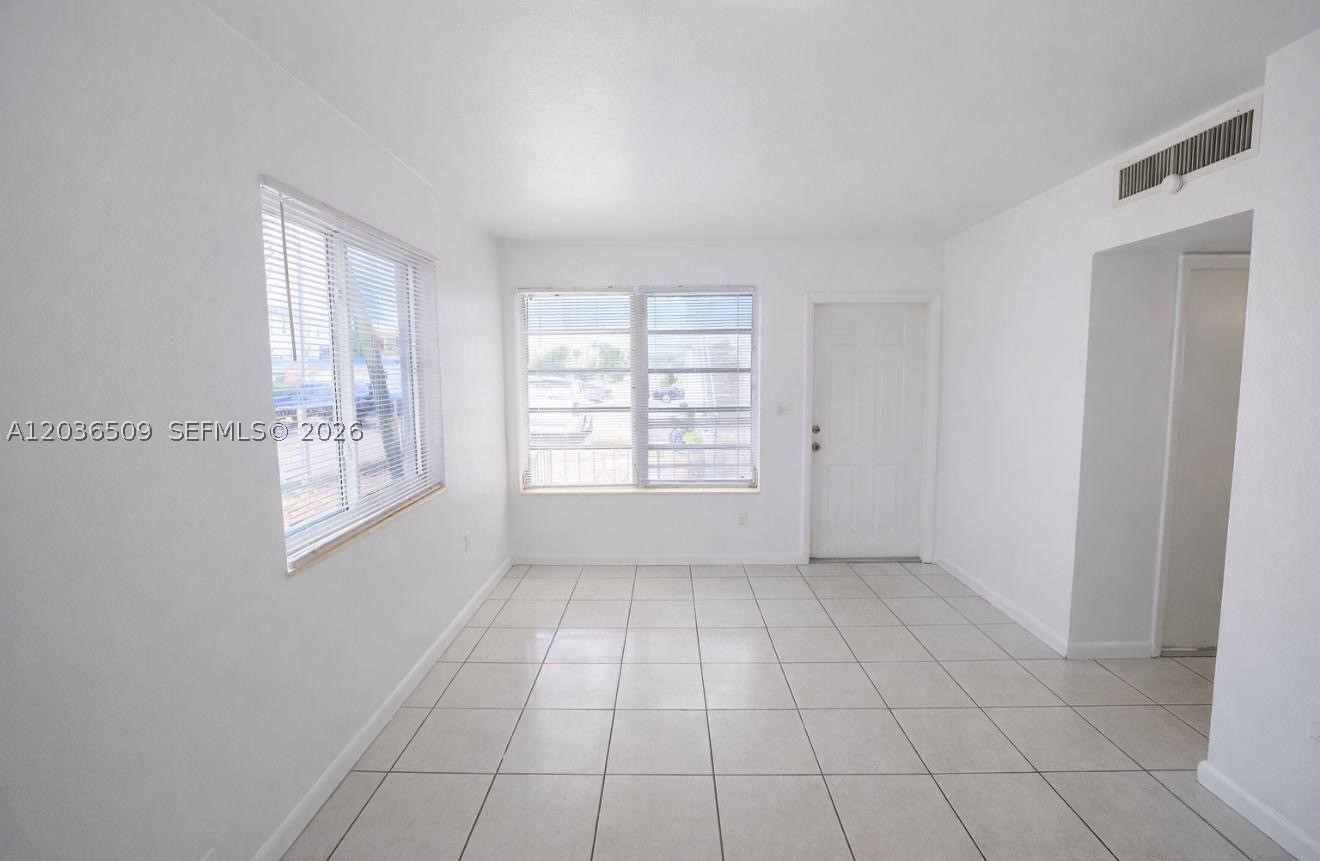HENRY FORD SUB NO 1 - Residential Lease