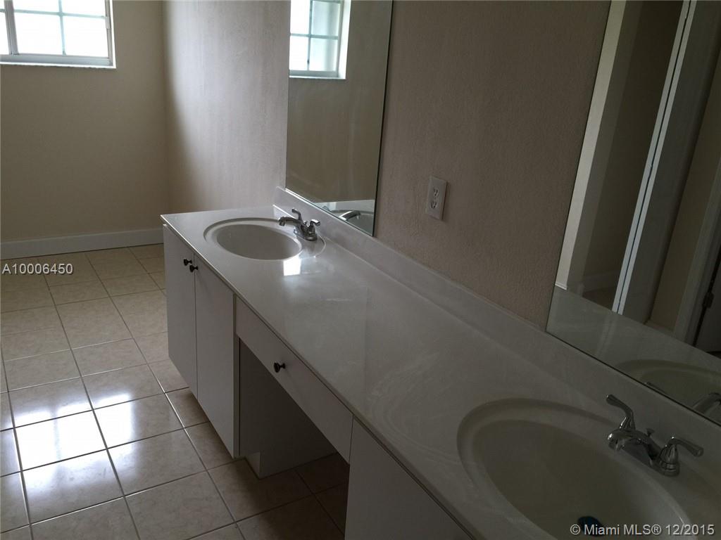 Oak Creek South - Residential