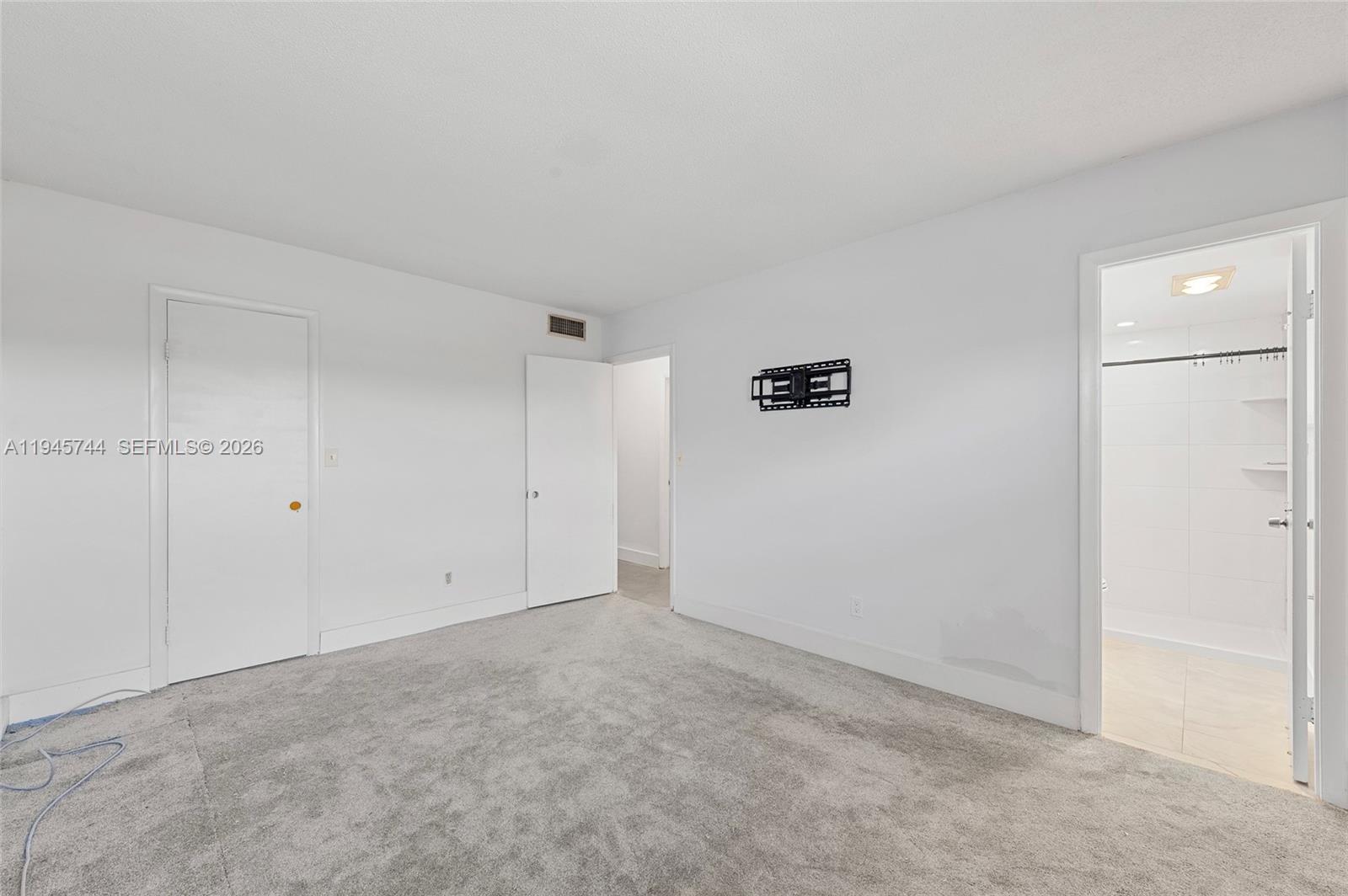 WINTER HAVEN TOWERS CONDO - Residential