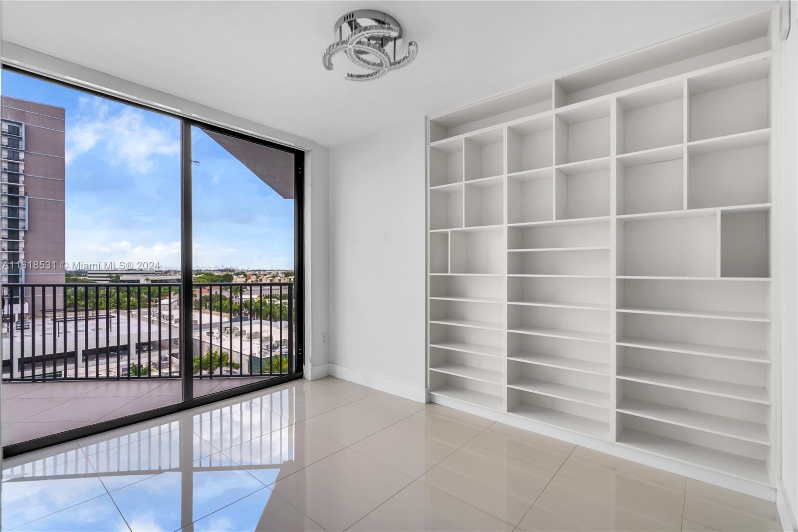 5252 PASEO CONDO - Residential