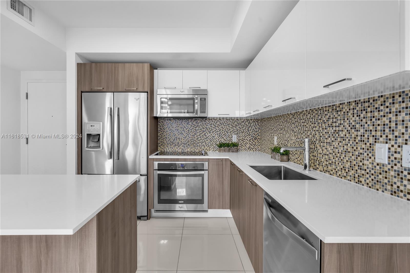 5252 PASEO CONDO - Residential