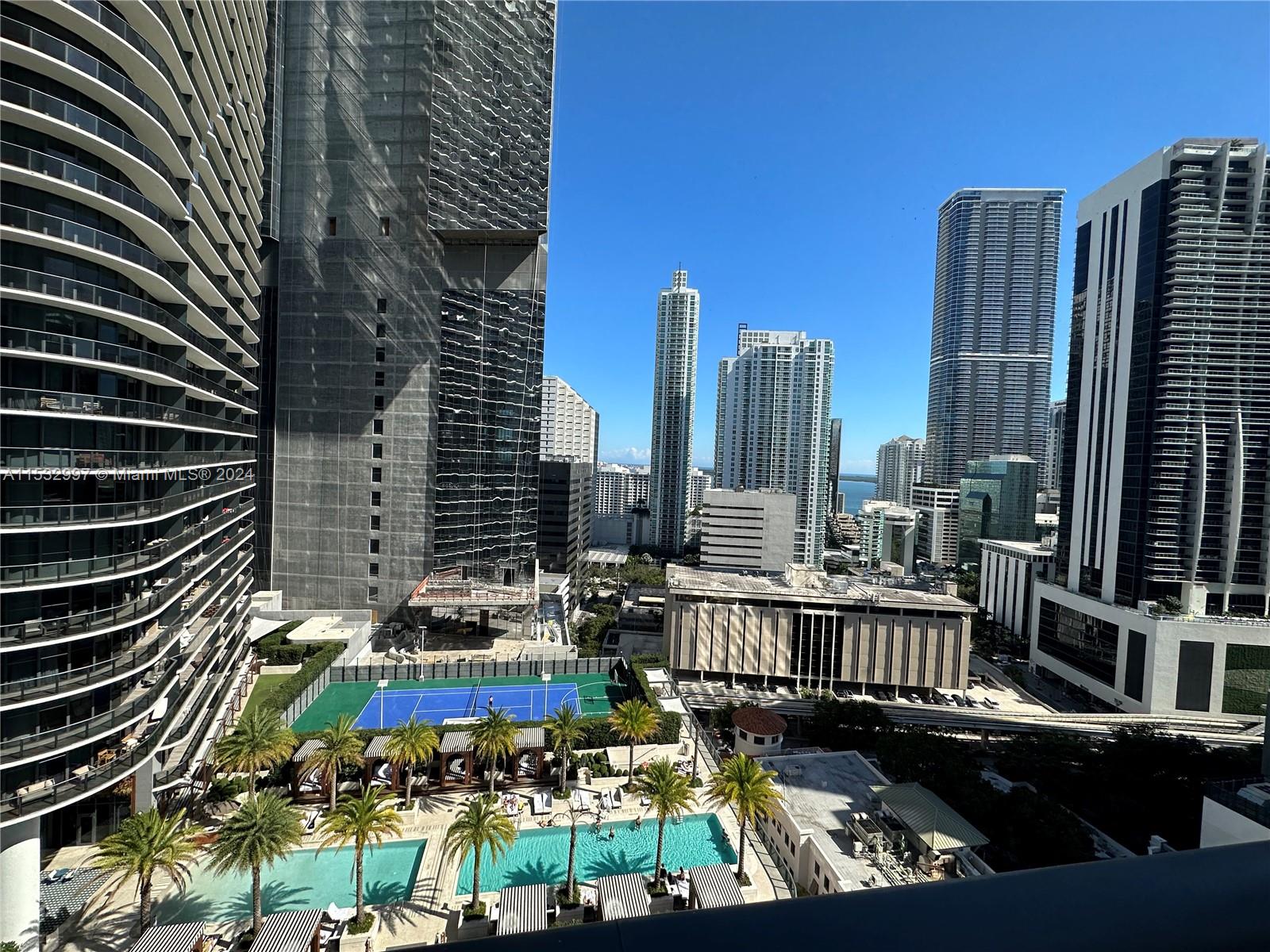BRICKELL HEIGHTS EAST CON - Residential Lease