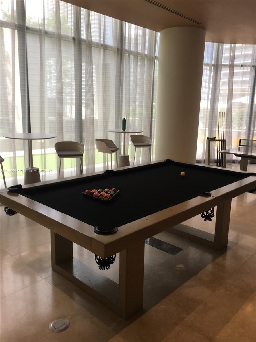 BRICKELL HEIGHTS EAST CON - Residential Lease