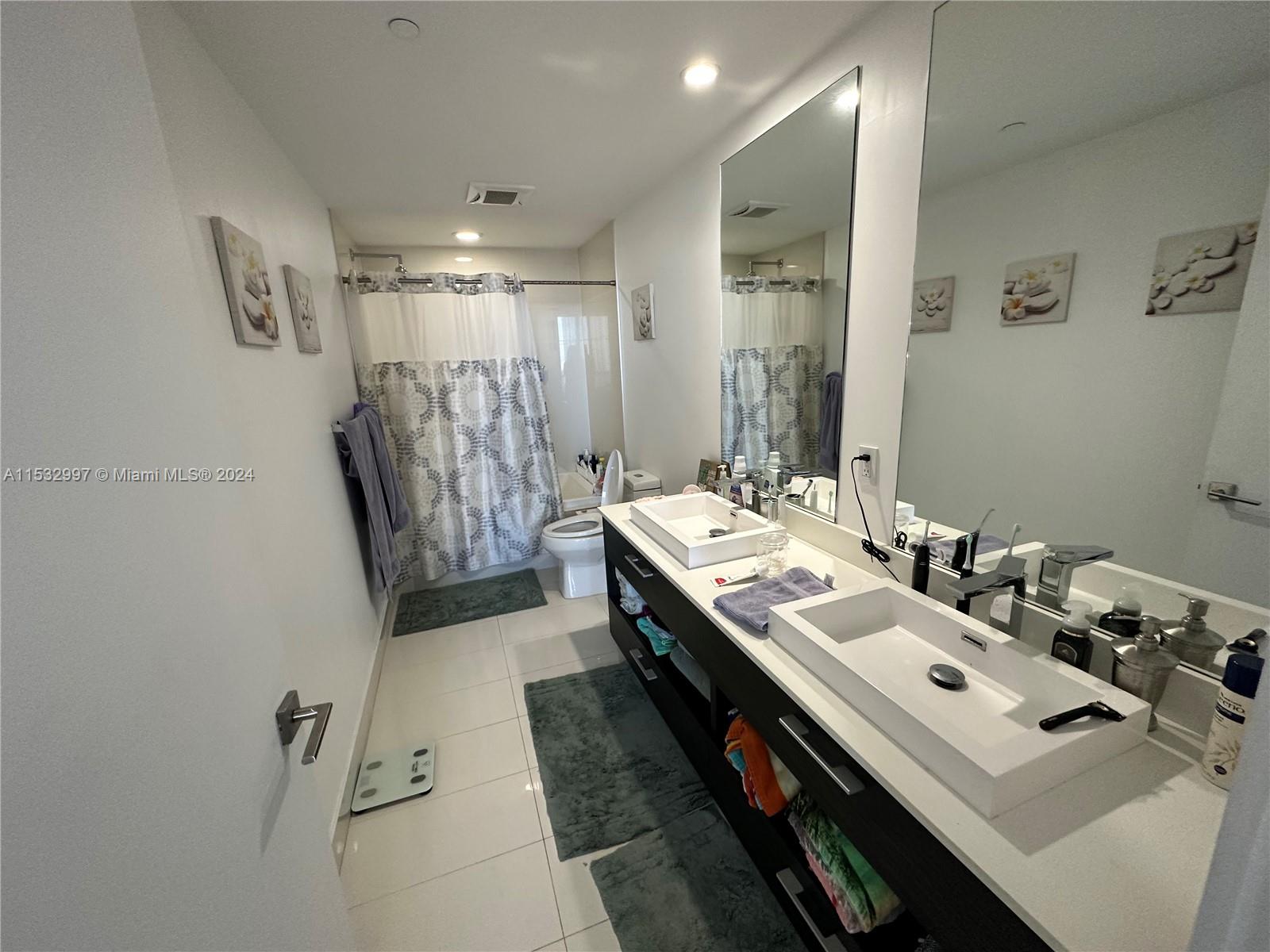 BRICKELL HEIGHTS EAST CON - Residential Lease