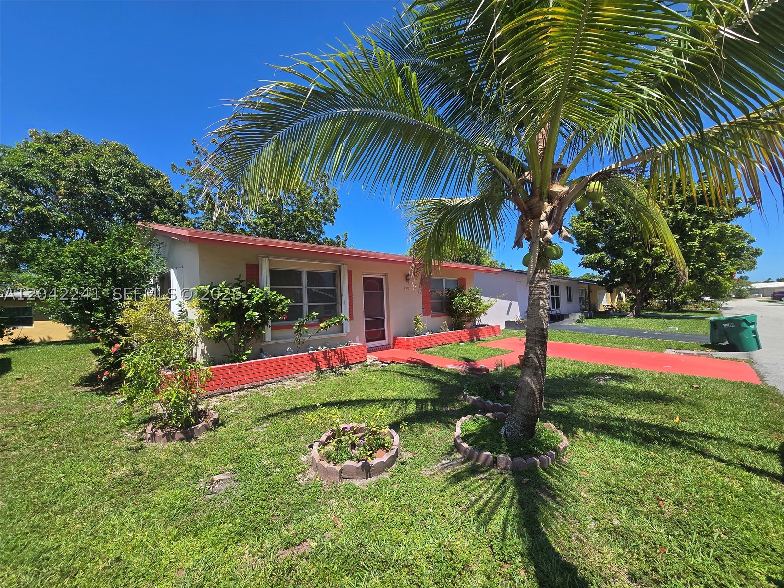 MAINLANDS OF TAMARAC LAKE - Residential