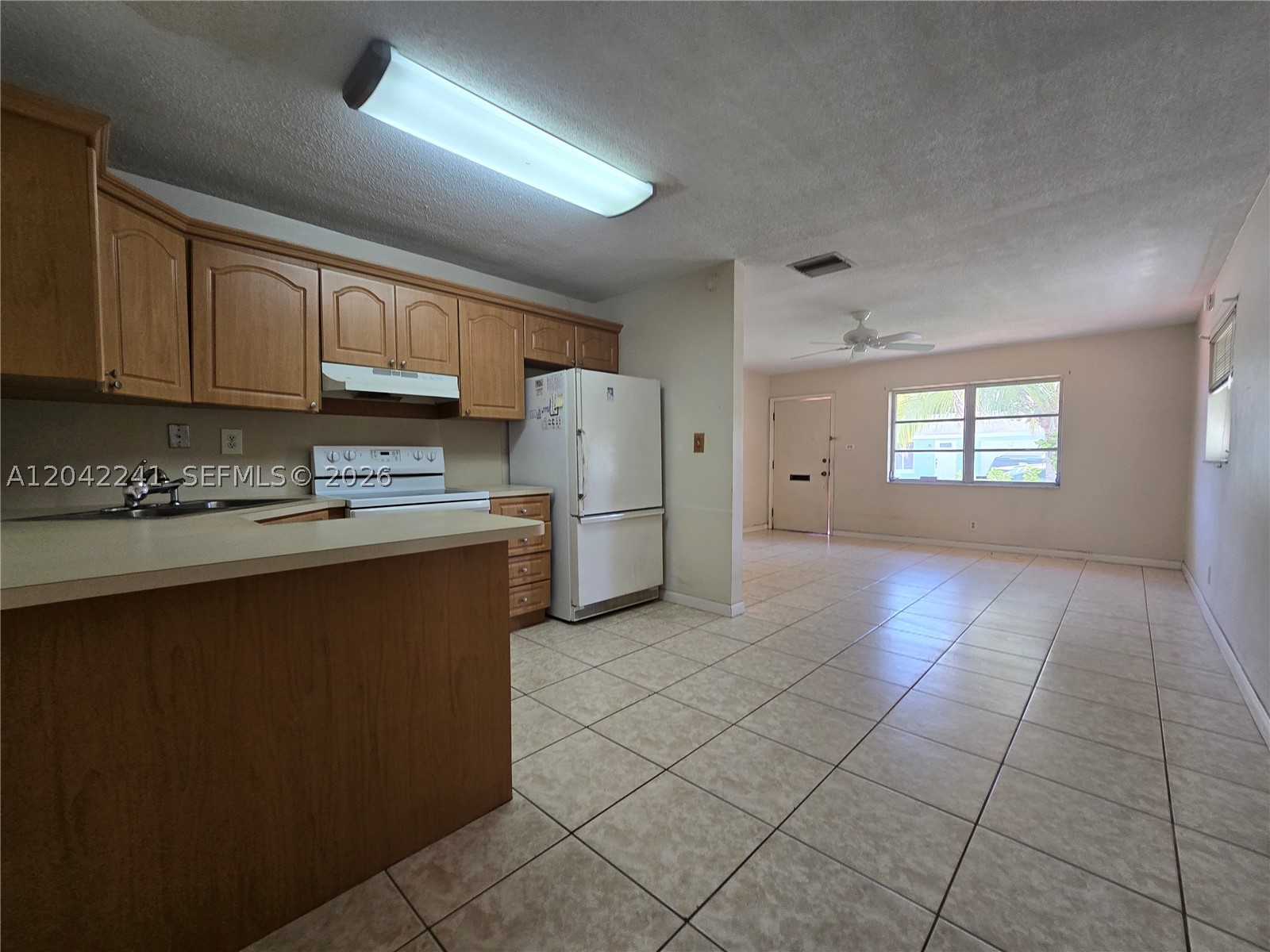 MAINLANDS OF TAMARAC LAKE - Residential