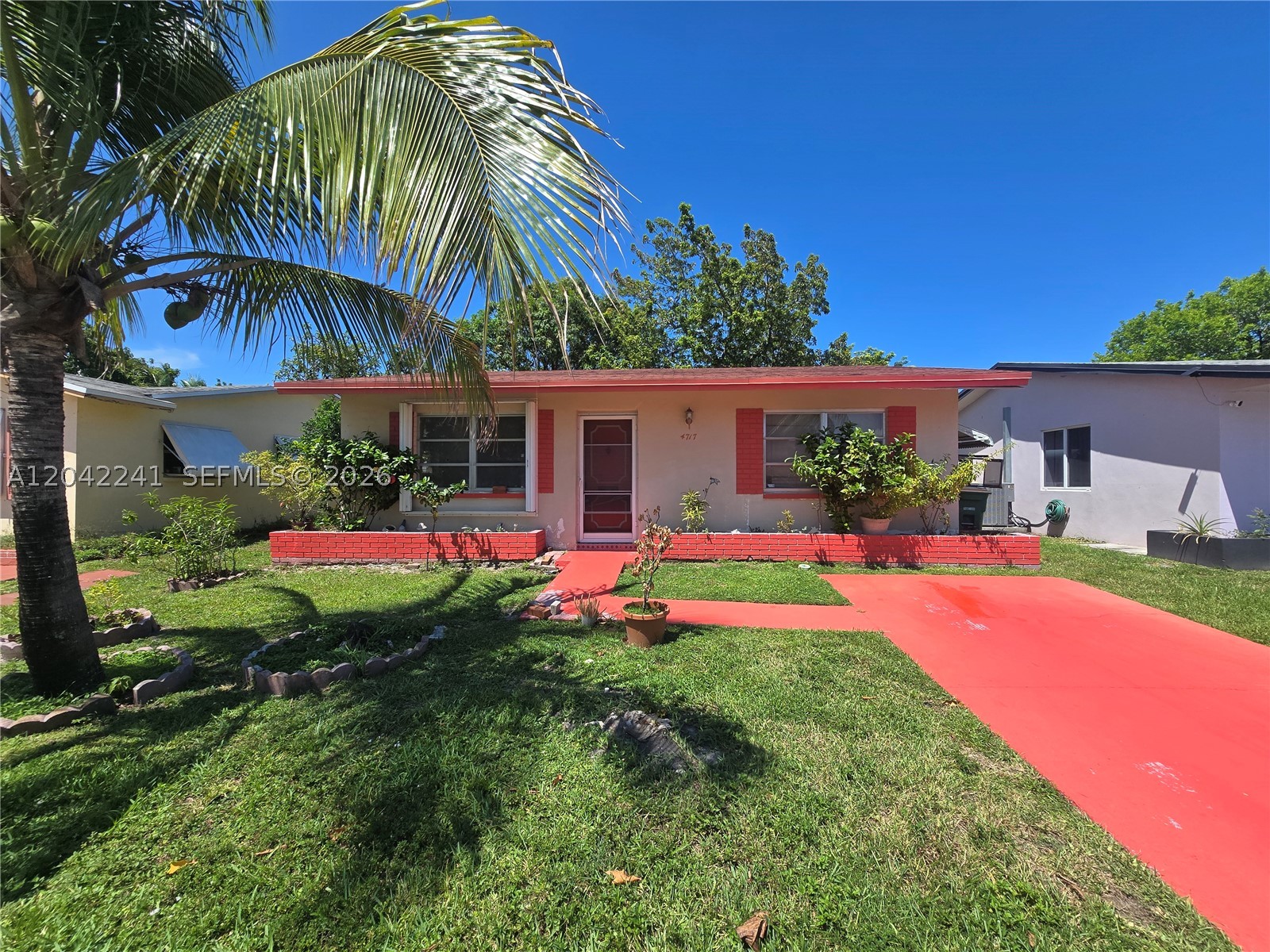 MAINLANDS OF TAMARAC LAKE - Residential