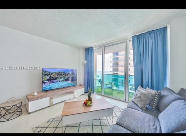 SIAN OCEAN RESIDENCES CON - Residential