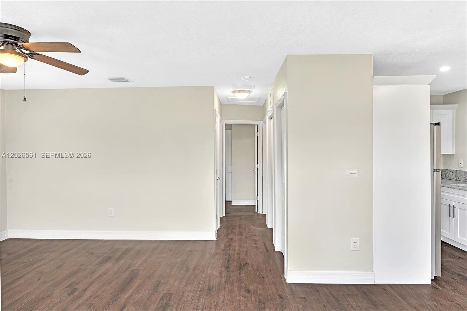 LAKE LUCERNE SEC 1 - Residential Lease