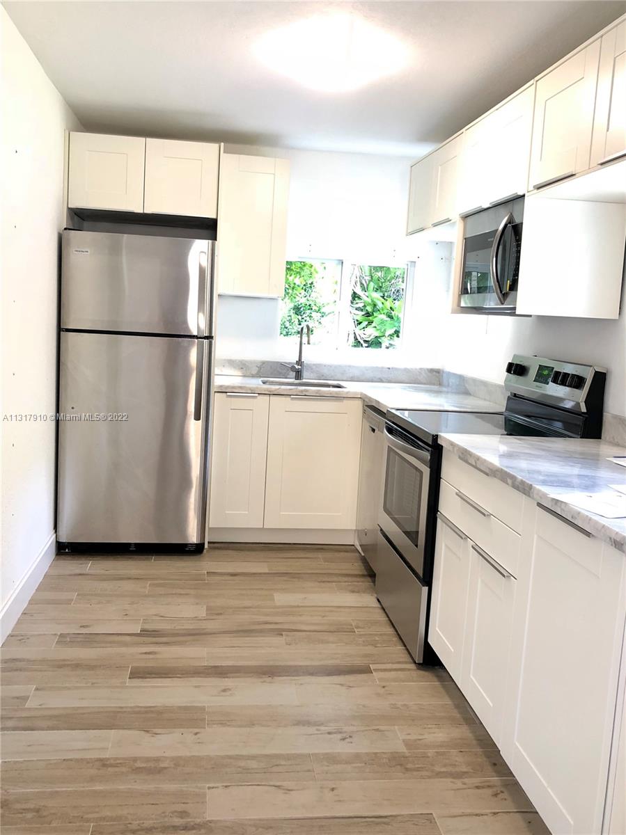 BAY VISTA PARK AMD PL - Residential Lease