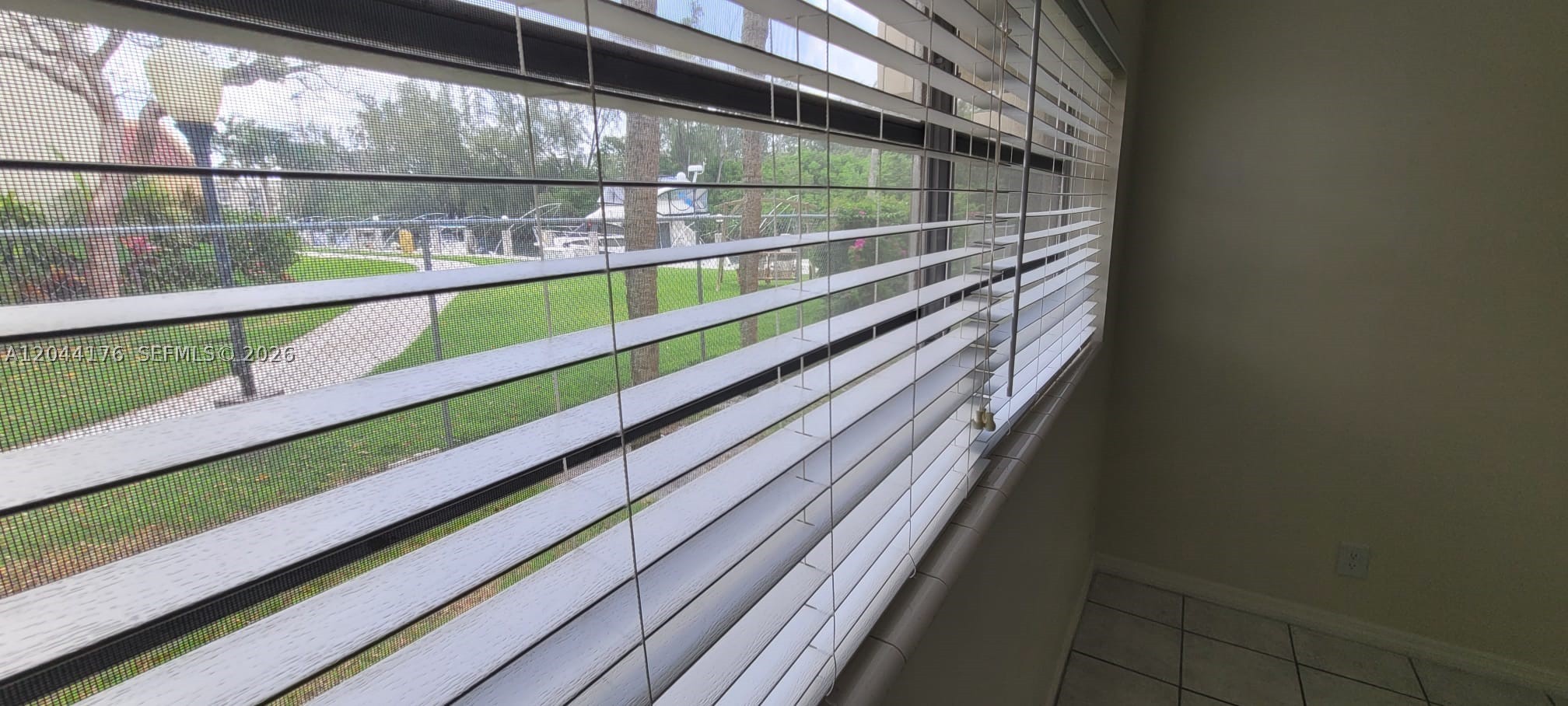 MARINE COLONY CONDO - Residential