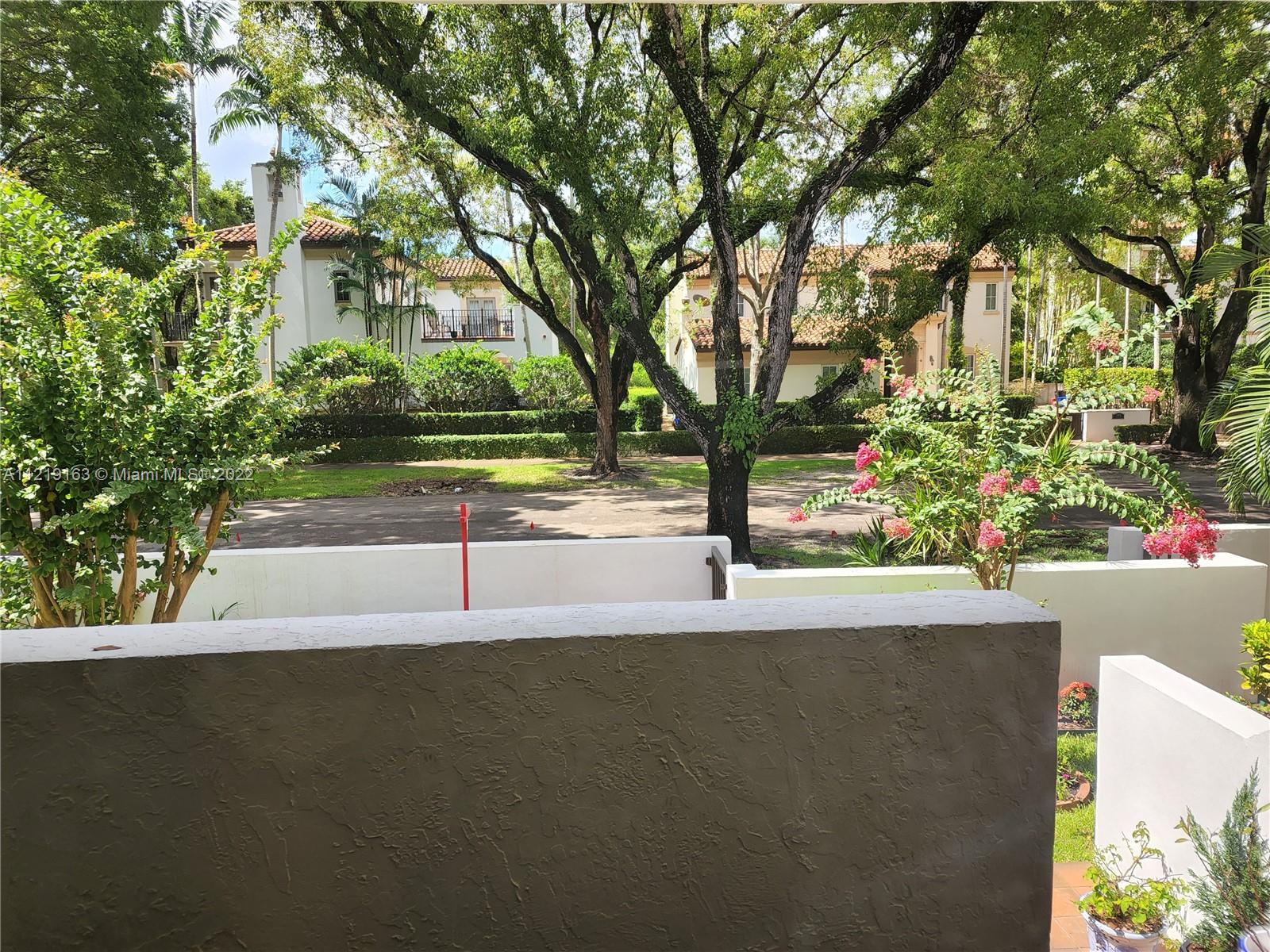 BILTMORE COURT VILLAS CON - Residential Lease