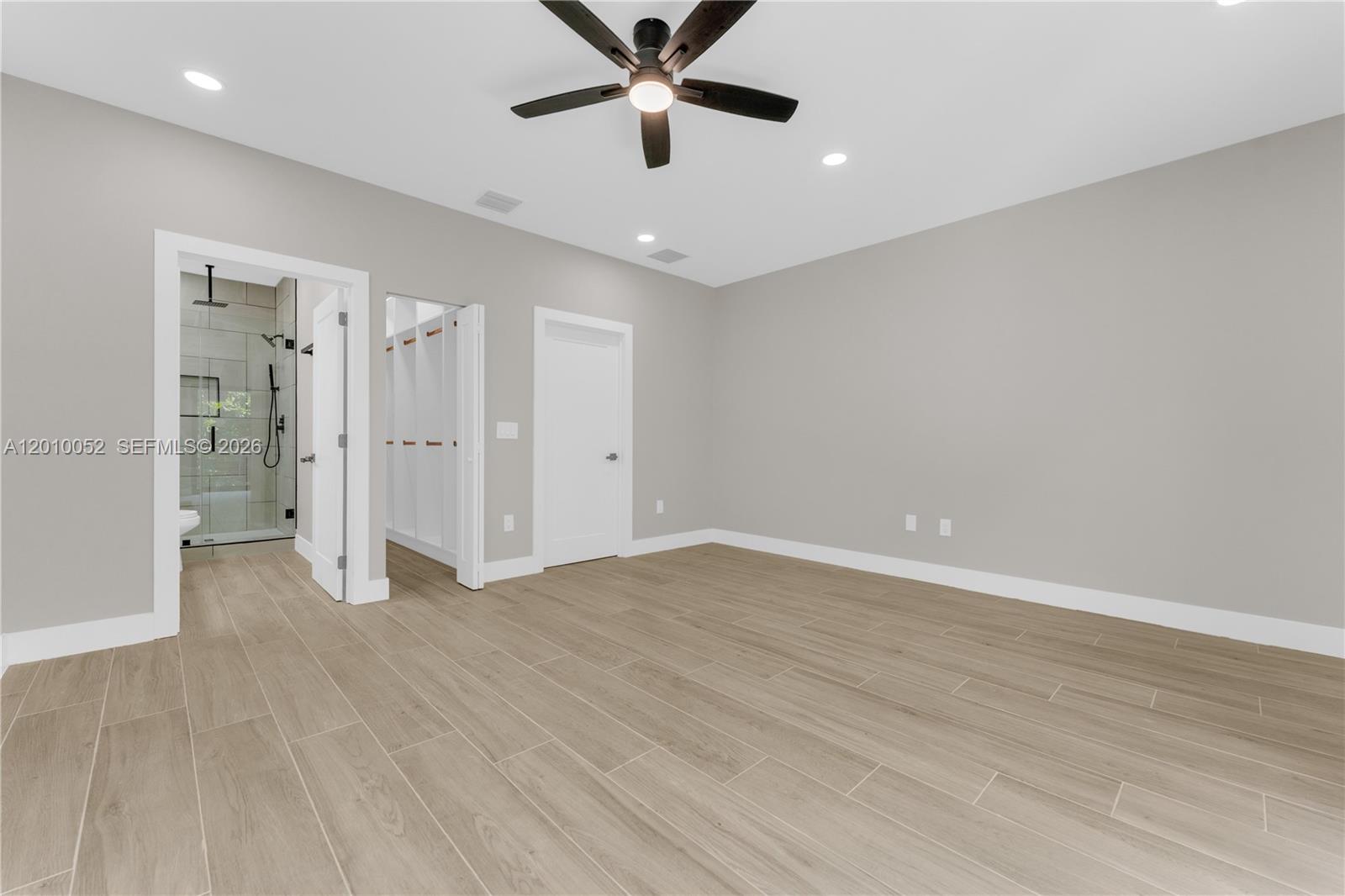 17TH AVE MANOR - Residential Income