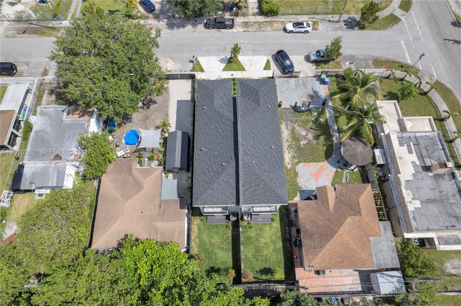 17TH AVE MANOR - Residential Income