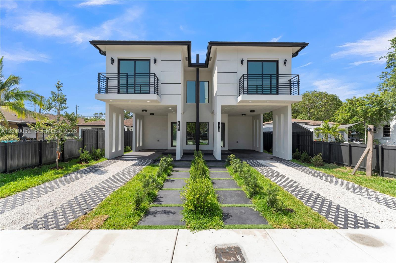 17TH AVE MANOR - Residential Income