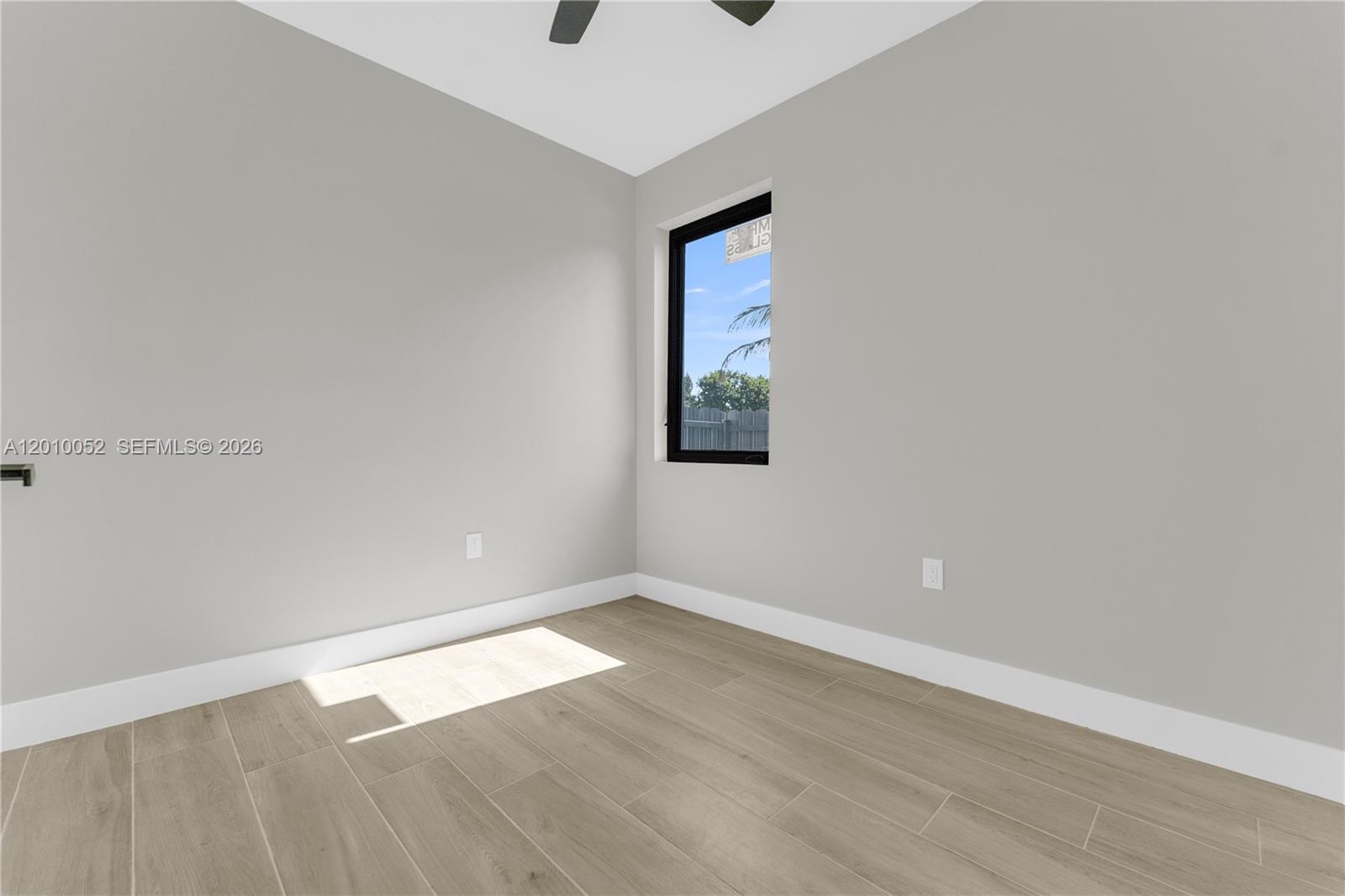 17TH AVE MANOR - Residential Income
