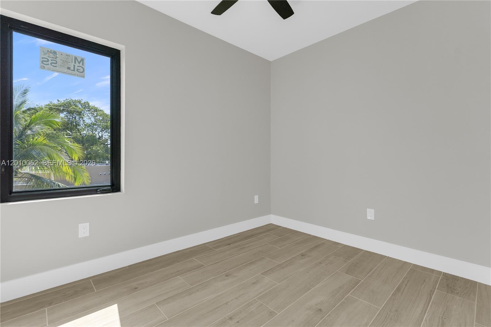 17TH AVE MANOR - Residential Income