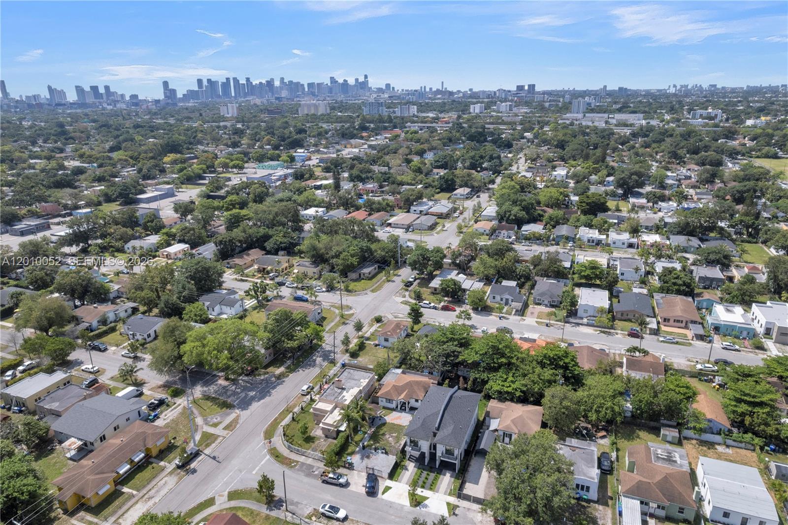 17TH AVE MANOR - Residential Income