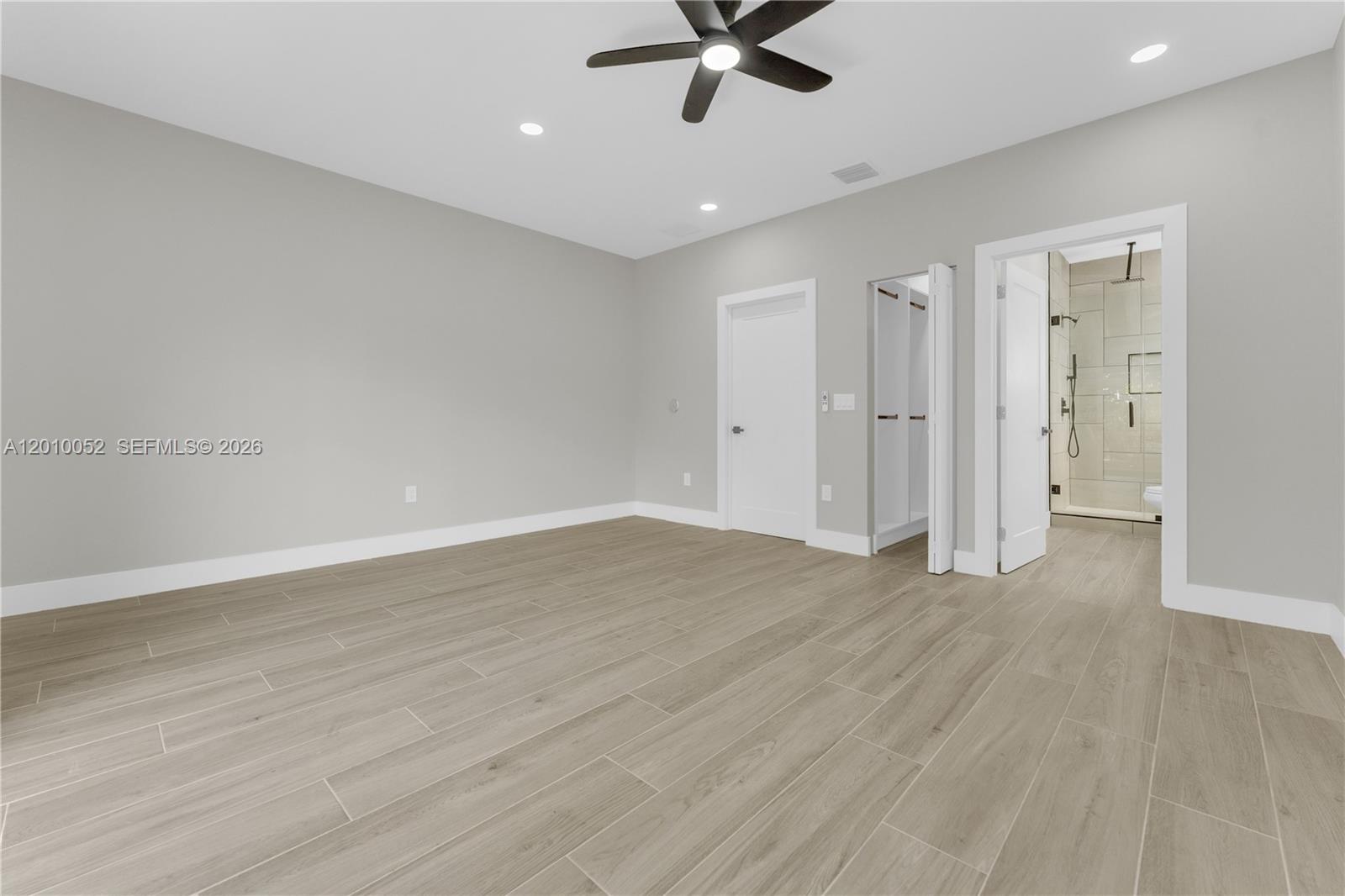 17TH AVE MANOR - Residential Income